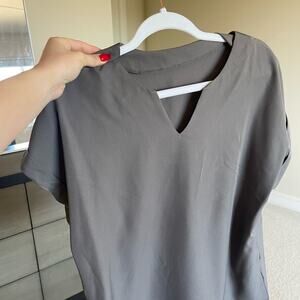 Gray top